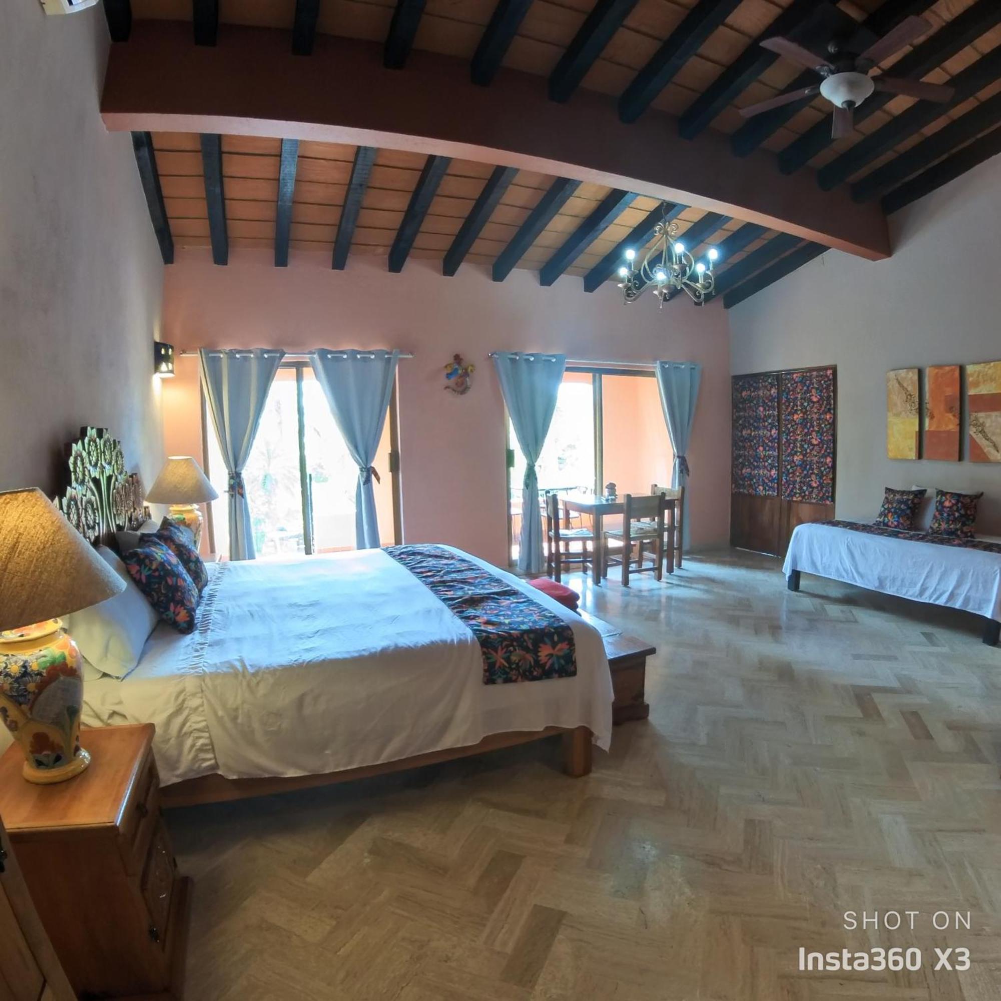 Casa Virgilios B&B Nuevo Vallarta Room photo